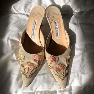 Manolo Blahnik Floral Embroidered Kitten Heels